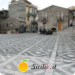 Castelmola - Piazza Sant'Antonio